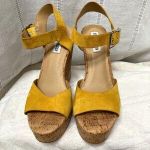 Steve Madden Jess Yellow Cork Platform Sandals - Used Condition 8.5